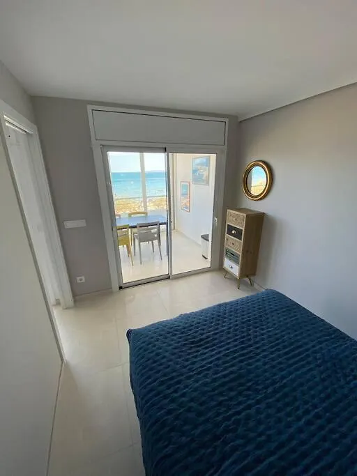 Superbe Appartement Premiere Ligne De Mer Roses Spain